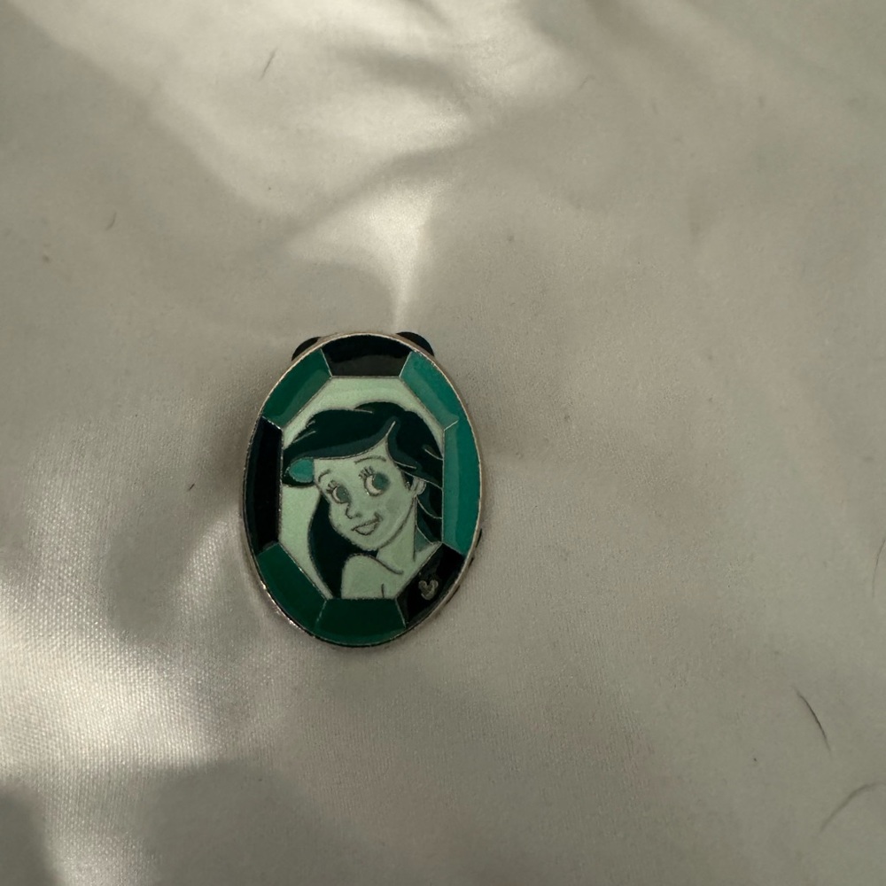Disney Ariel Enamel Pin - Green and Black